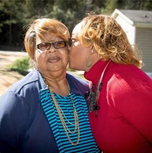 Meet your Posher, Kimberly